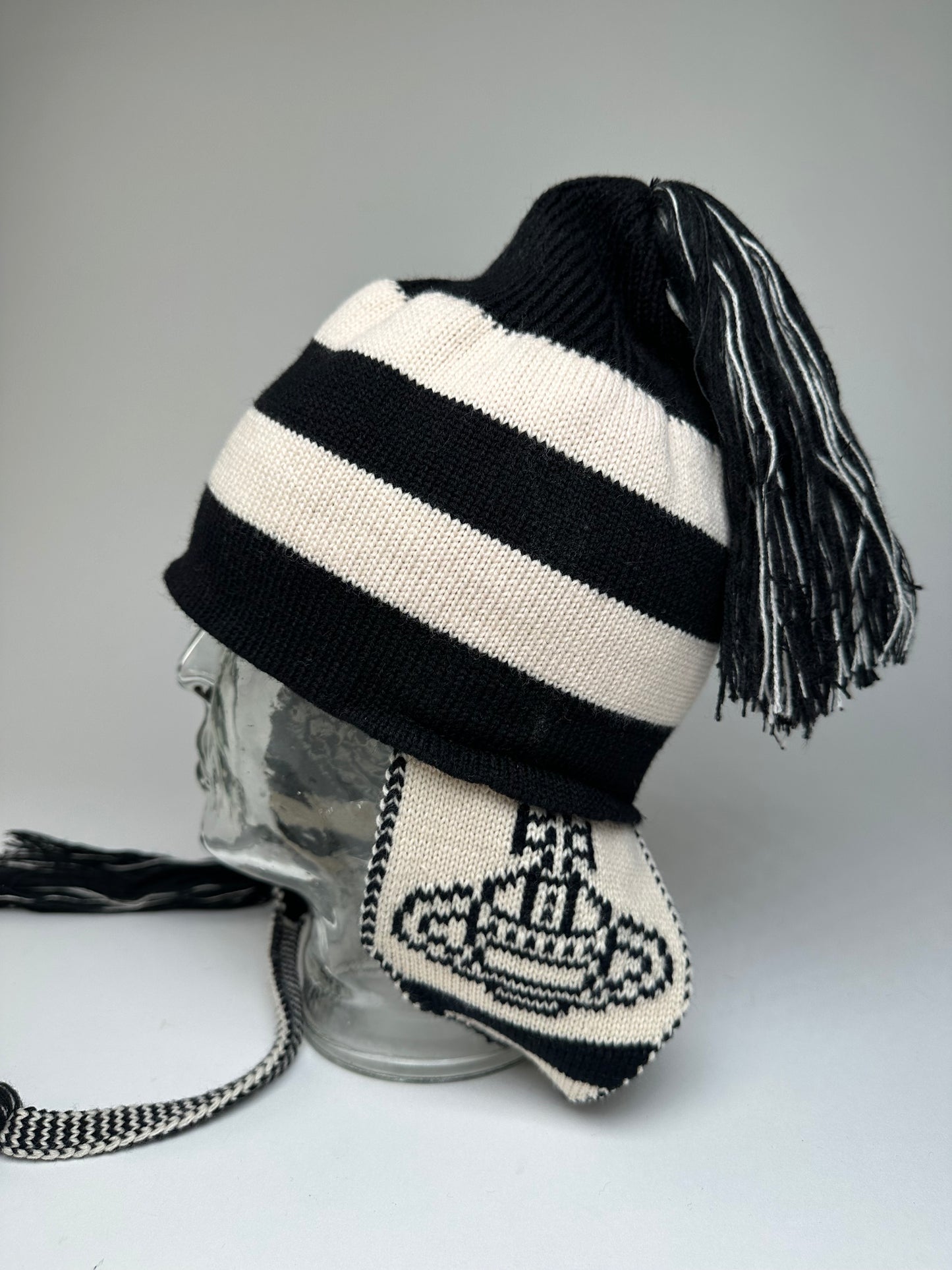 Vintage Vivienne Westwood Knitted Hat Y2K Black Cream
