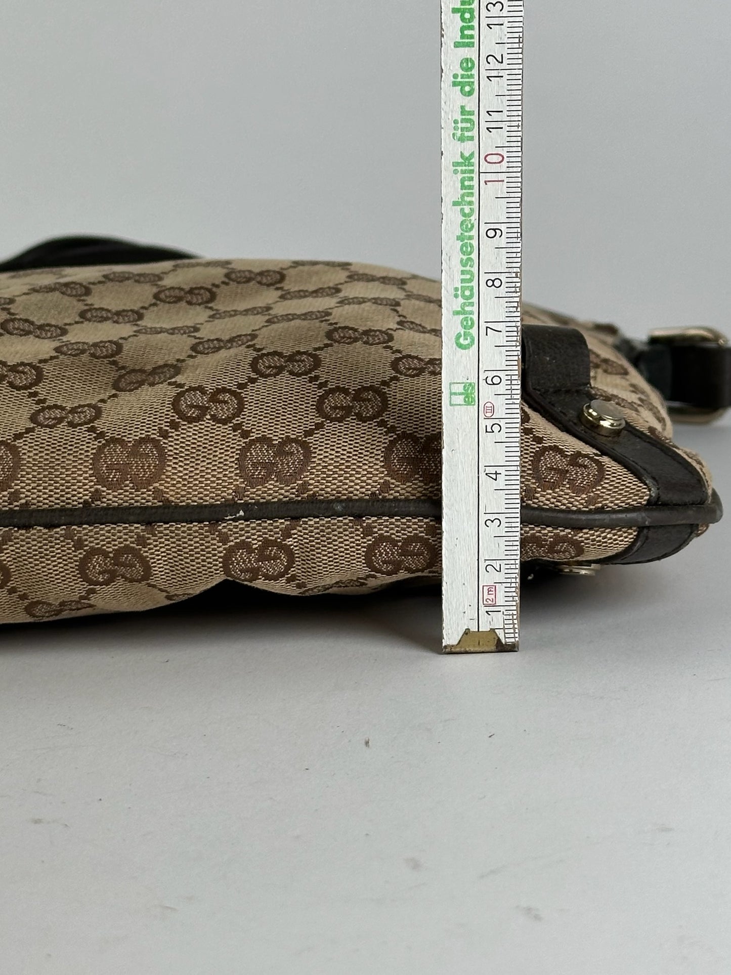 Sac bandoulière vintage Gucci en toile monogramme beige marron