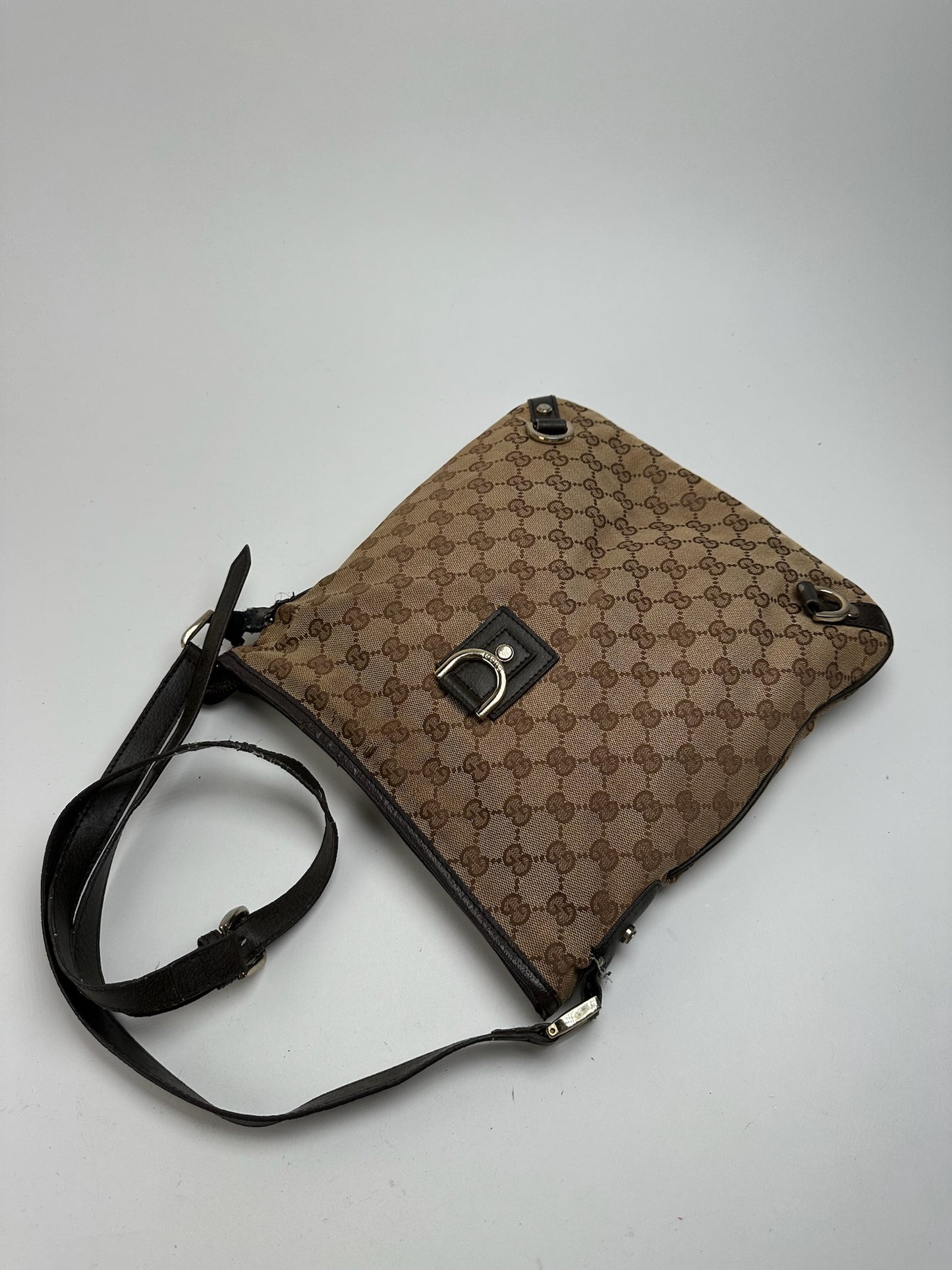 Sac bandoulière vintage Gucci en toile monogramme beige marron
