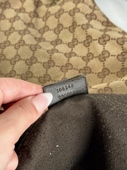 Sac bandoulière vintage Gucci en toile monogramme beige marron