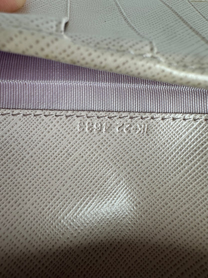 Vintage Salvatore Ferragamo Gancini Bifold Wallet Light Pink Gold