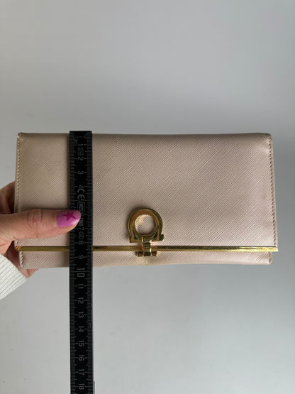 Vintage Salvatore Ferragamo Gancini Bifold Wallet Light Pink Gold