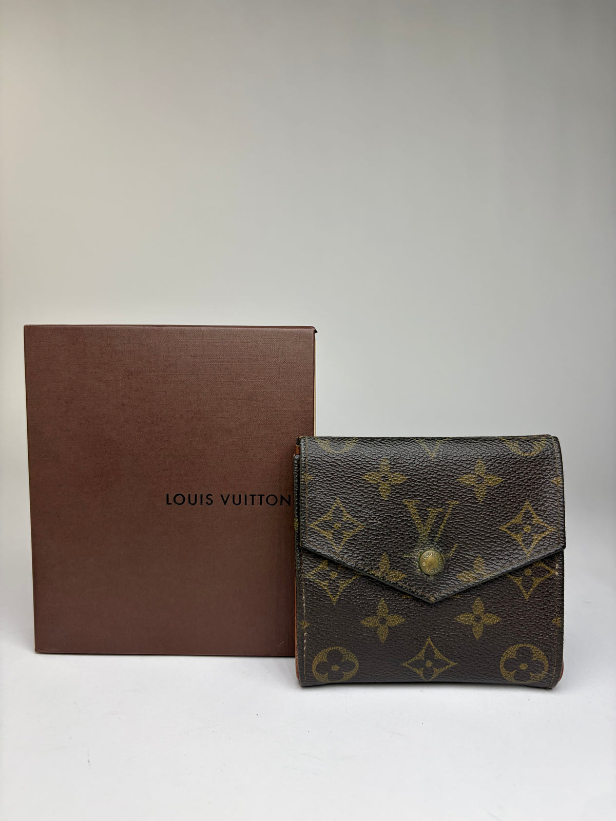 Vintage Louis Vuitton Monogram Canvas Bifold Wallet Brown