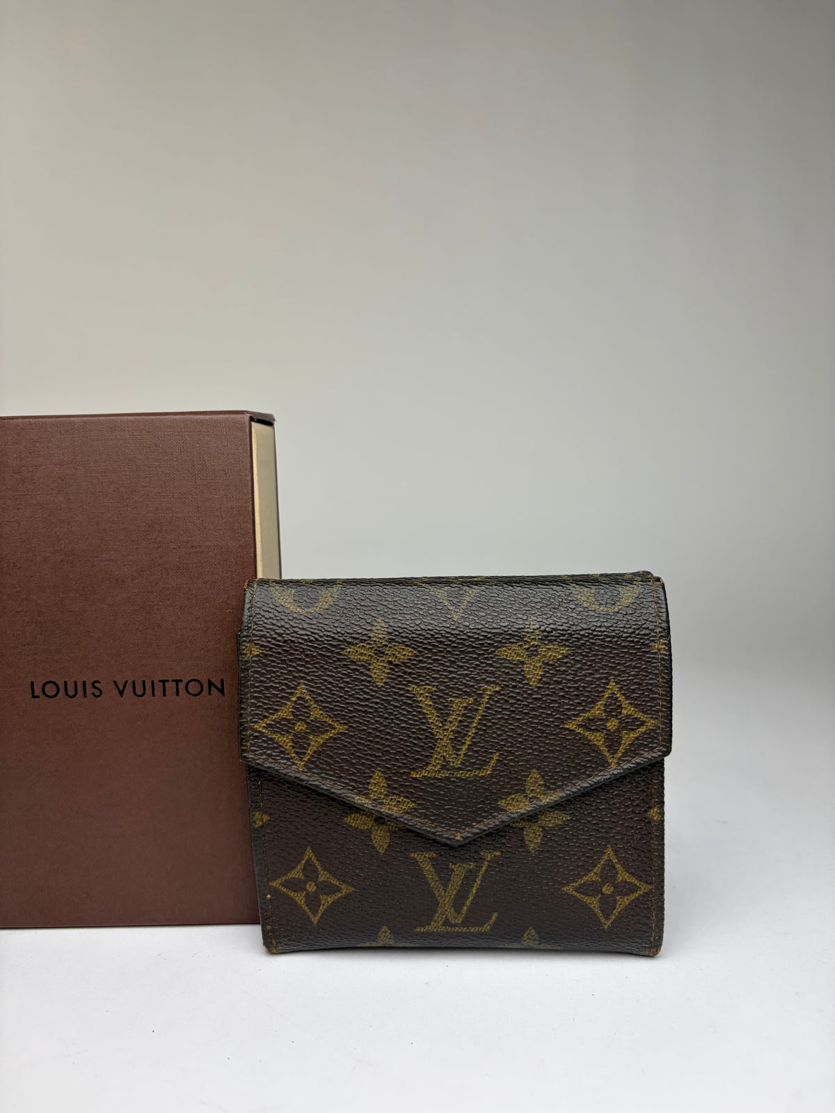 Vintage Louis Vuitton Monogram Canvas Bifold Wallet Brown