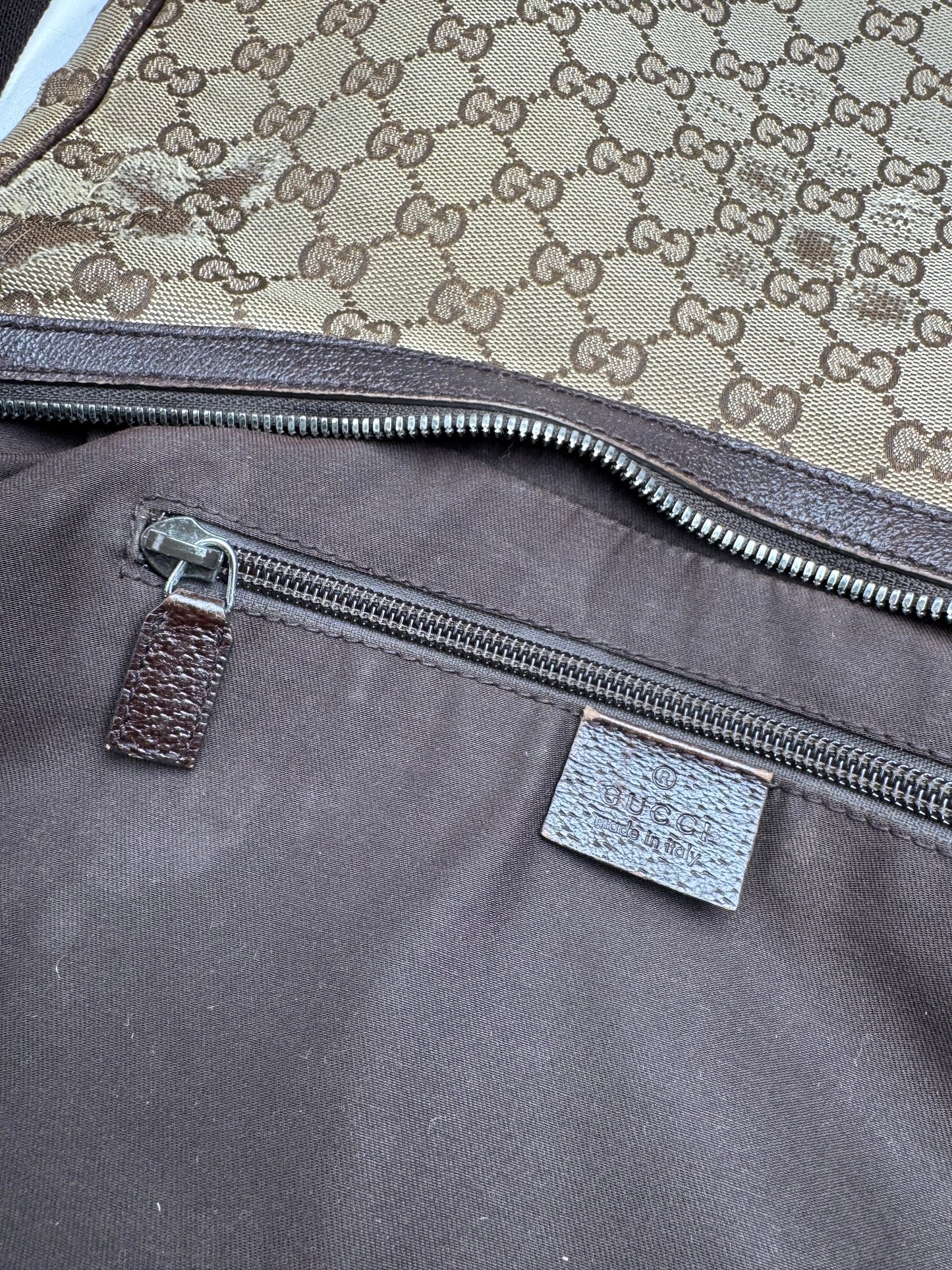 Vintage Gucci Monogram Canvas Croissant Crossbody 2Way Bag beige brown