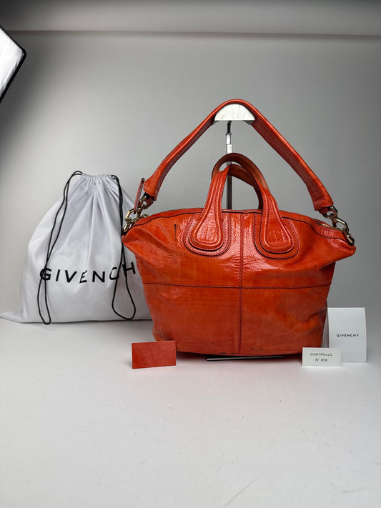 Sac vintage Givenchy Nightingale en cuir verni à deux voies Orange