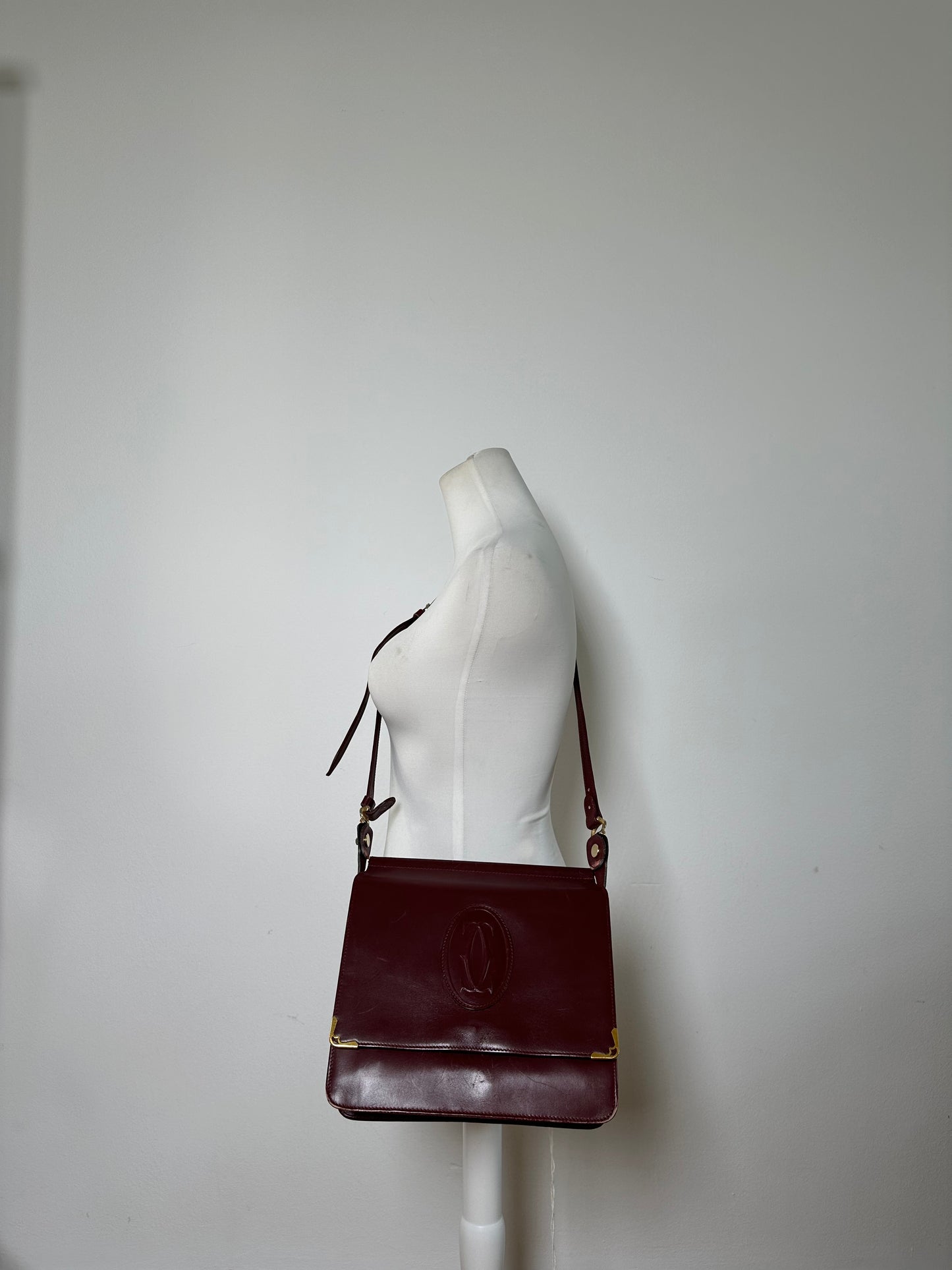 Vintage Cartier Smooth Leather Shoulder Bag Burgundy Gold