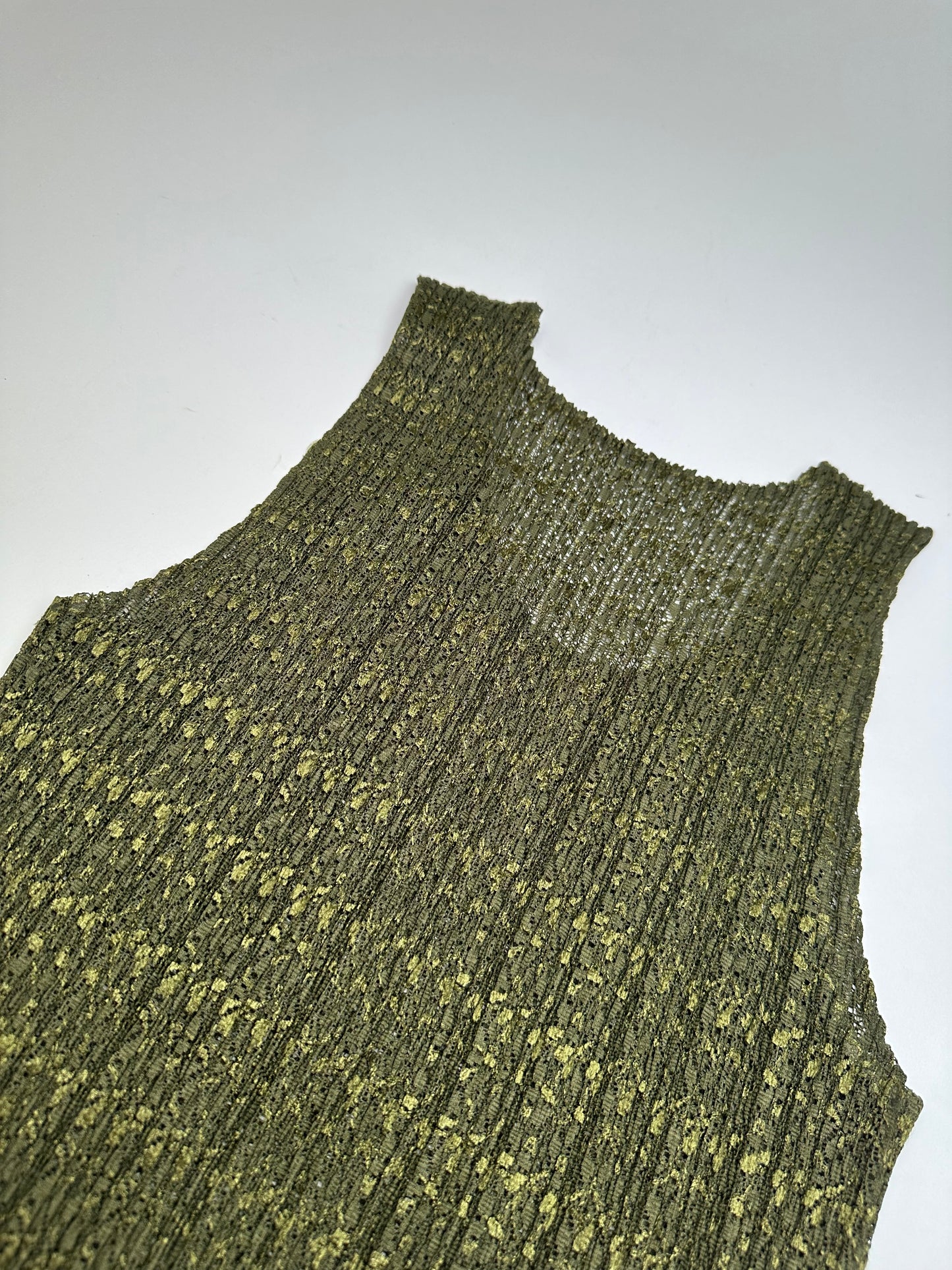 Vintage Pleats Metallic Accent Top Y2K Olive Gold
