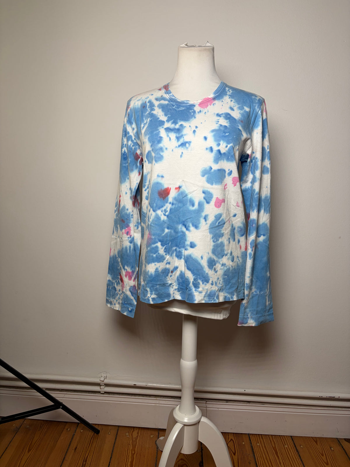 Vintage Comme des Garçons Long Sleeve T-Shirt Light Blue Pink S