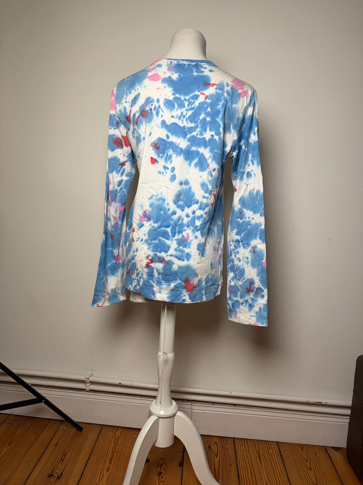 Vintage Comme des Garçons Long Sleeve T-Shirt Light Blue Pink S