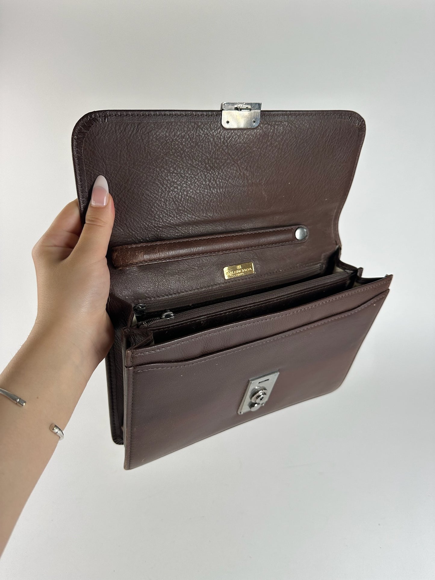 Pochette Balenciaga vintage en cuir marron
