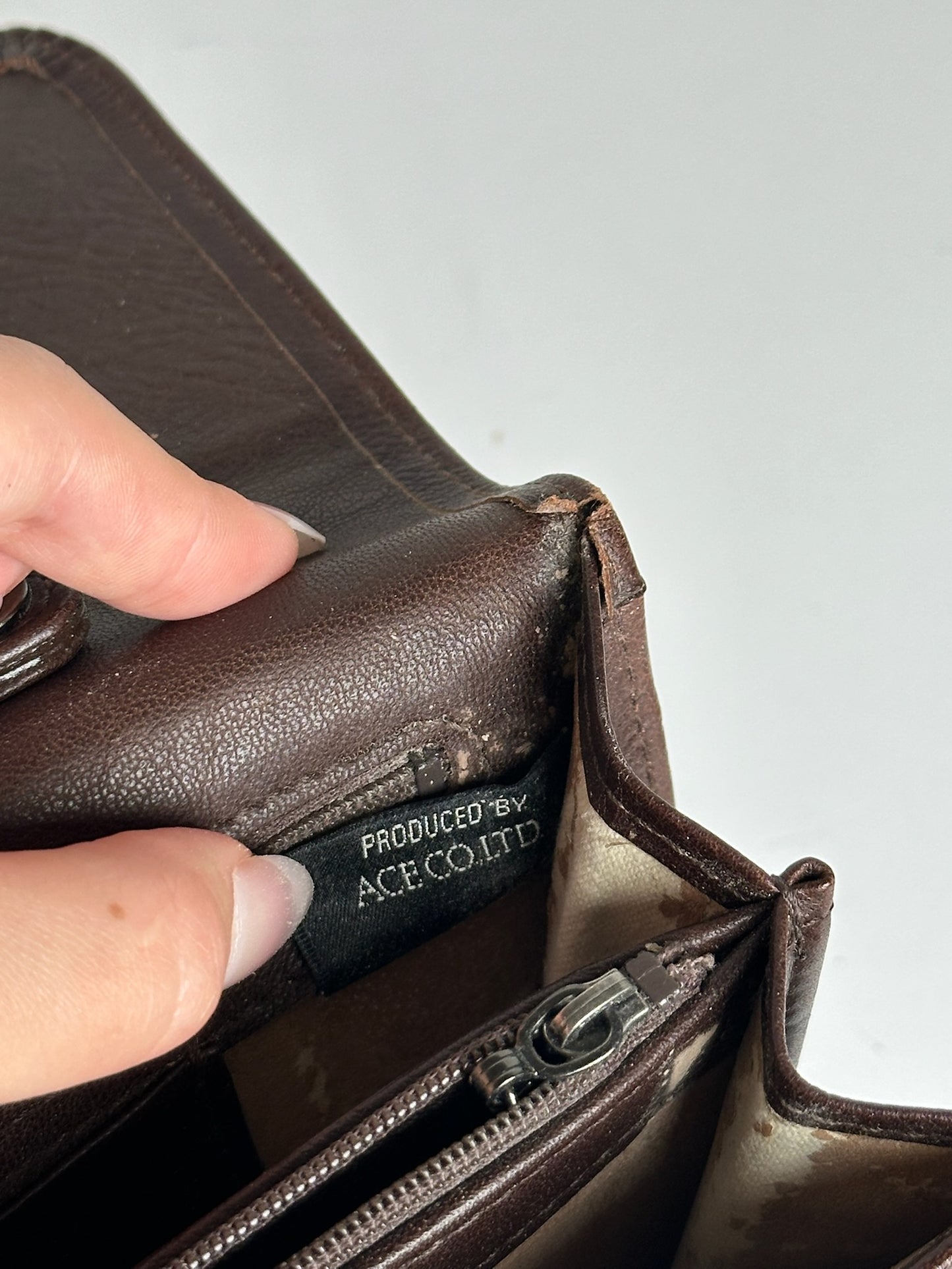 Pochette Balenciaga vintage en cuir marron