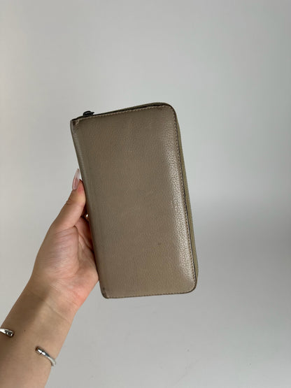 Vintage Celine Paris Zippy wallet beige