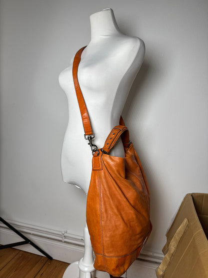 Sac vintage en cuir Givenchy à 2 voies Orange