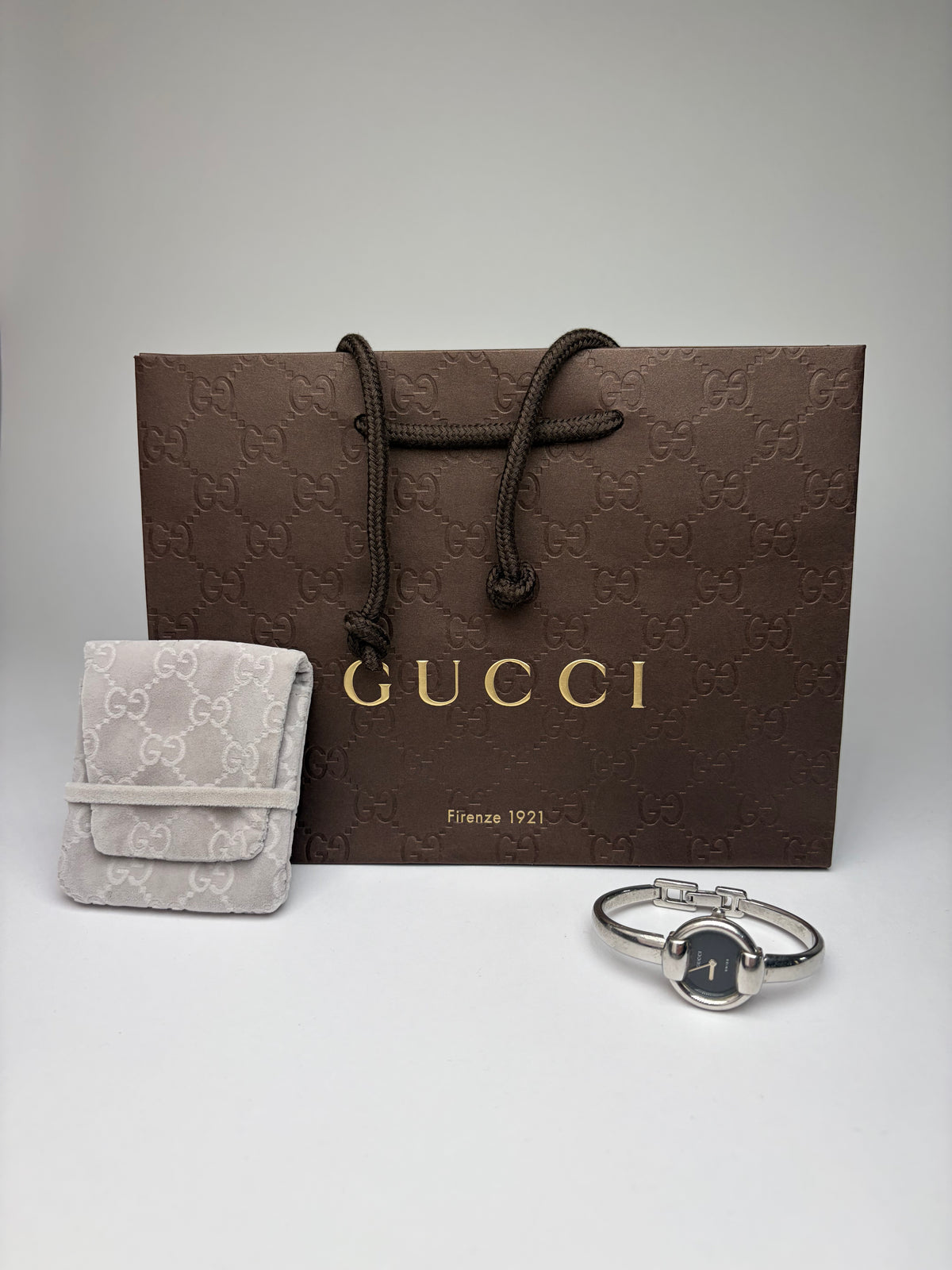 Vintage Gucci Timeless Stainless Steel Bracelet Watch Black Silver