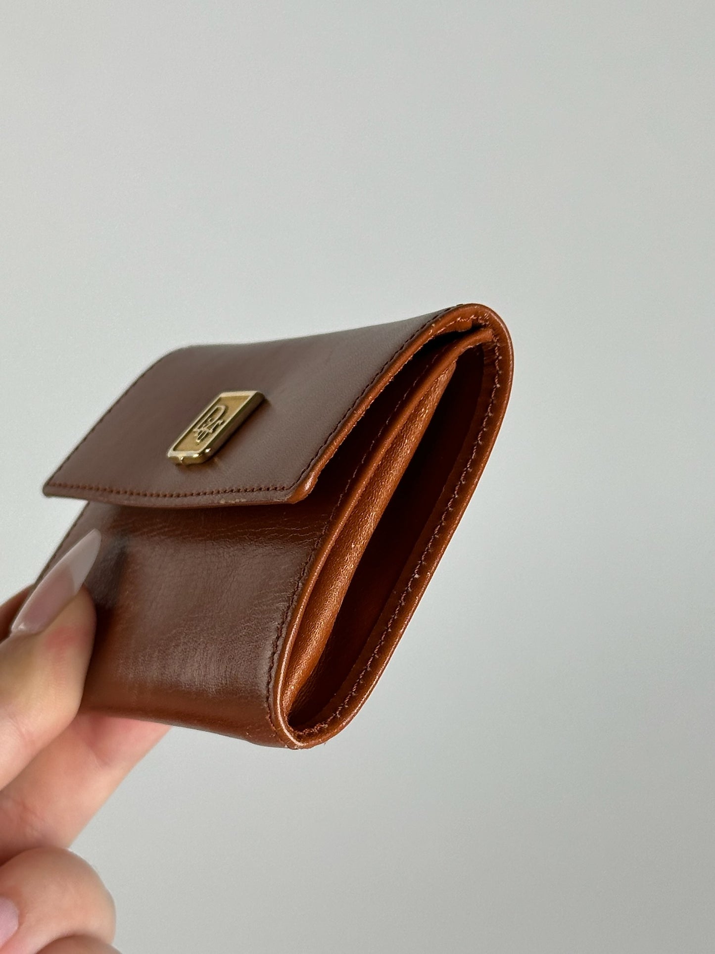 Porte-cartes vintage Dior en cuir marron