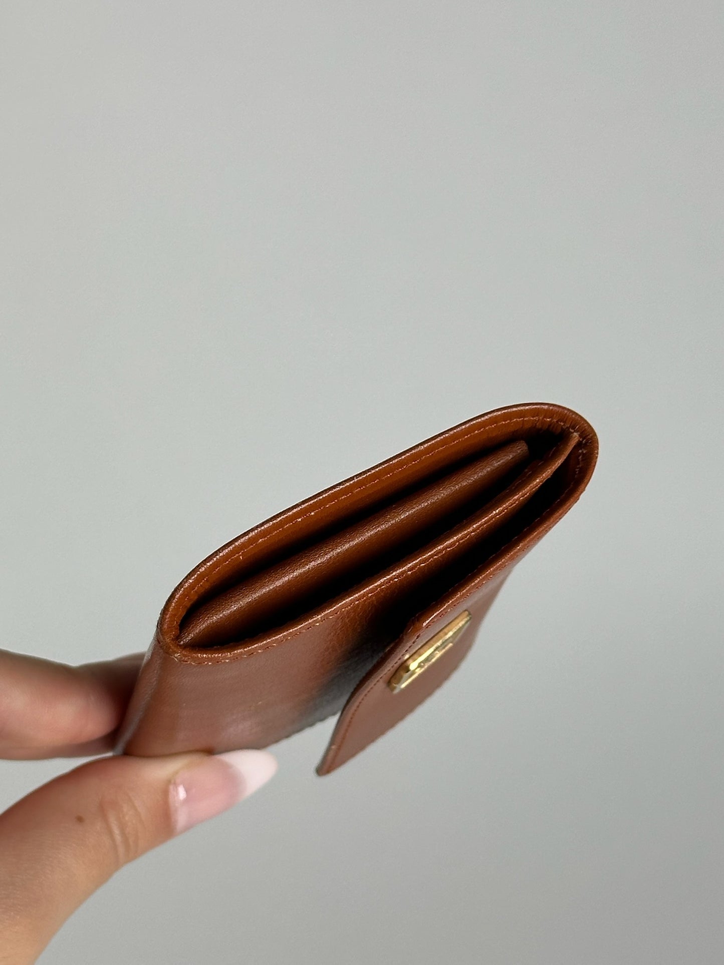 Porte-cartes vintage Dior en cuir marron