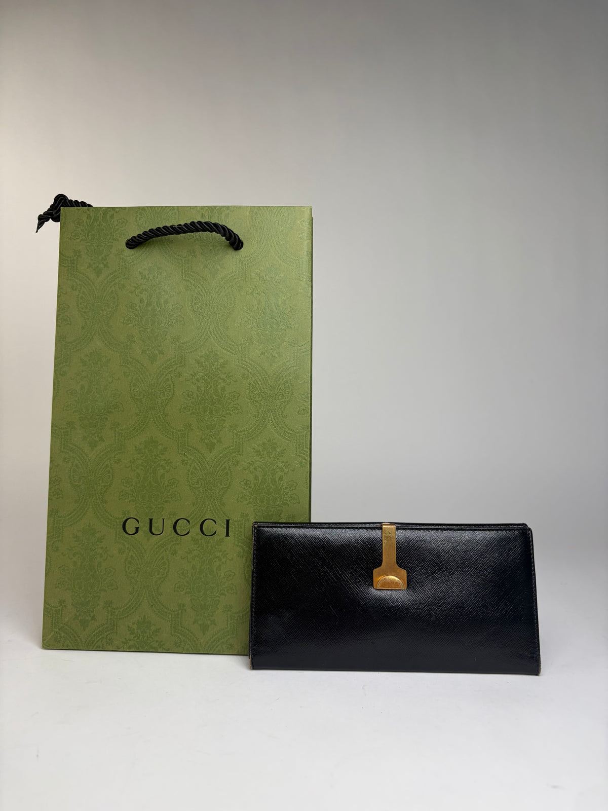 Vintage Gucci Saffiano Leather Bifold Wallet Black Gold