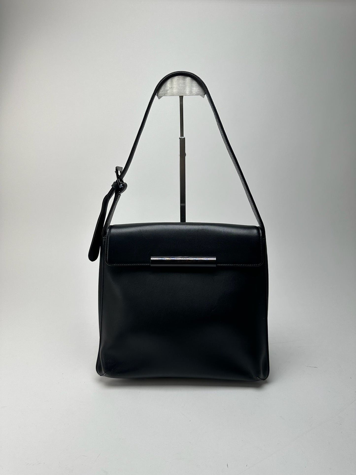 Sac vintage en cuir noir Givenchy