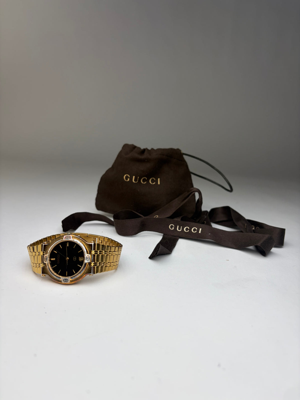 Vintage Gucci Gold-Tone Bracelet Watch Black Dial Late 1980s