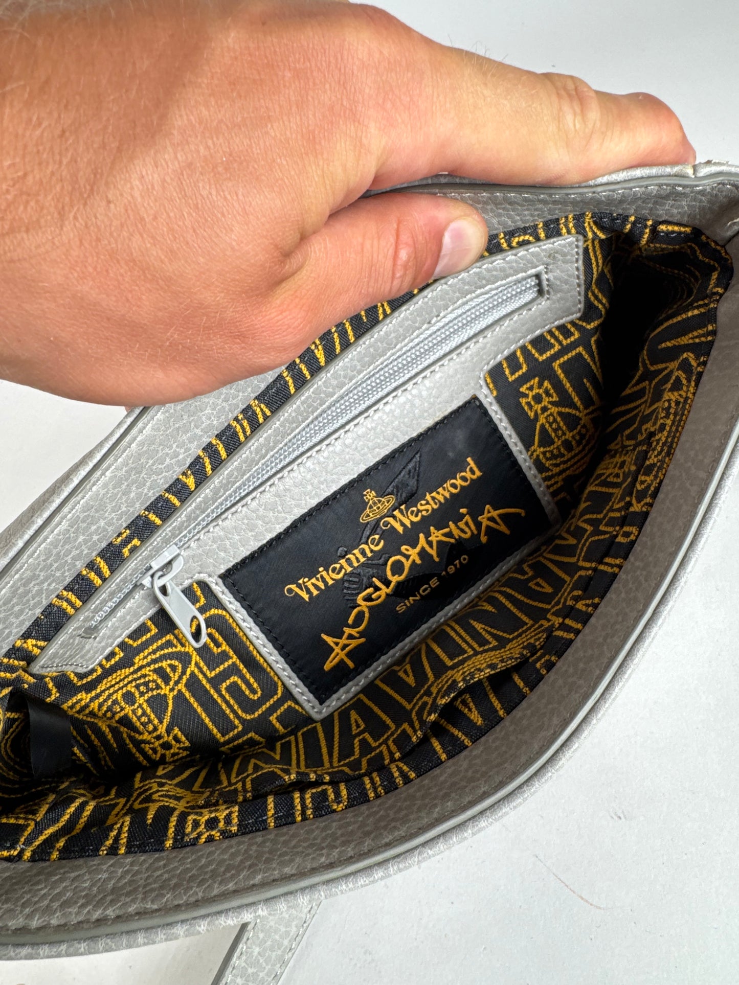 Sac vintage en cuir vegan Vivienne Westwood gris