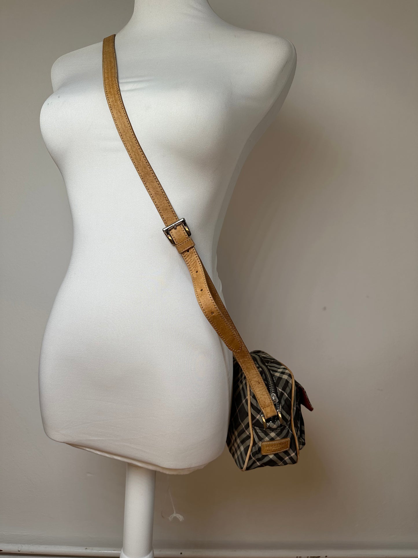 Vintage Burberry Checked Crossbody Bag Black White Brown