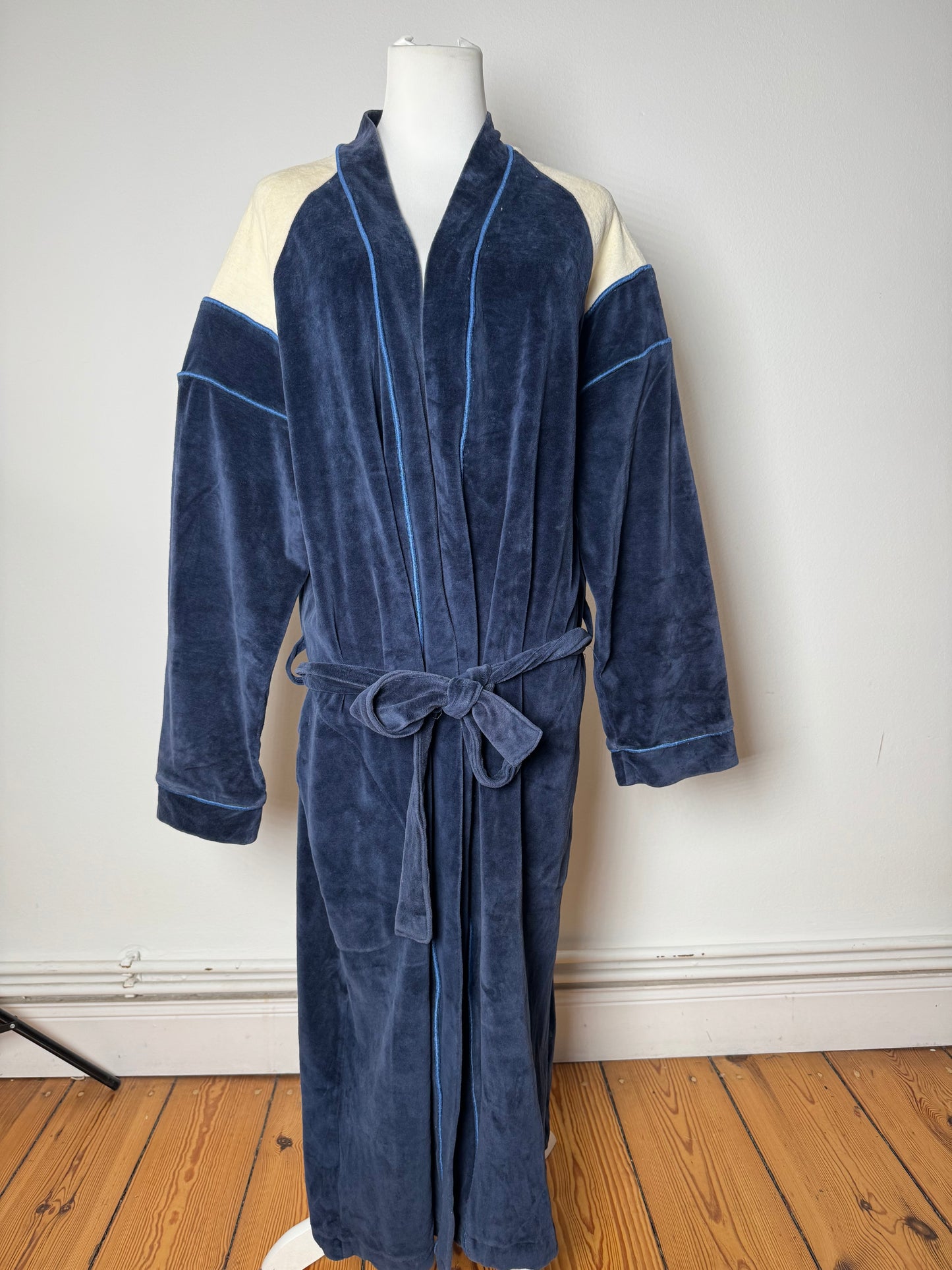 Vintage Dior Men’s Bathrobe Navy White L