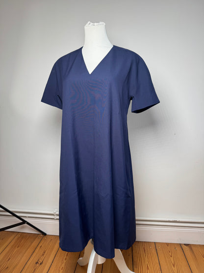 Vintage Balenciaga wool dress L Navy