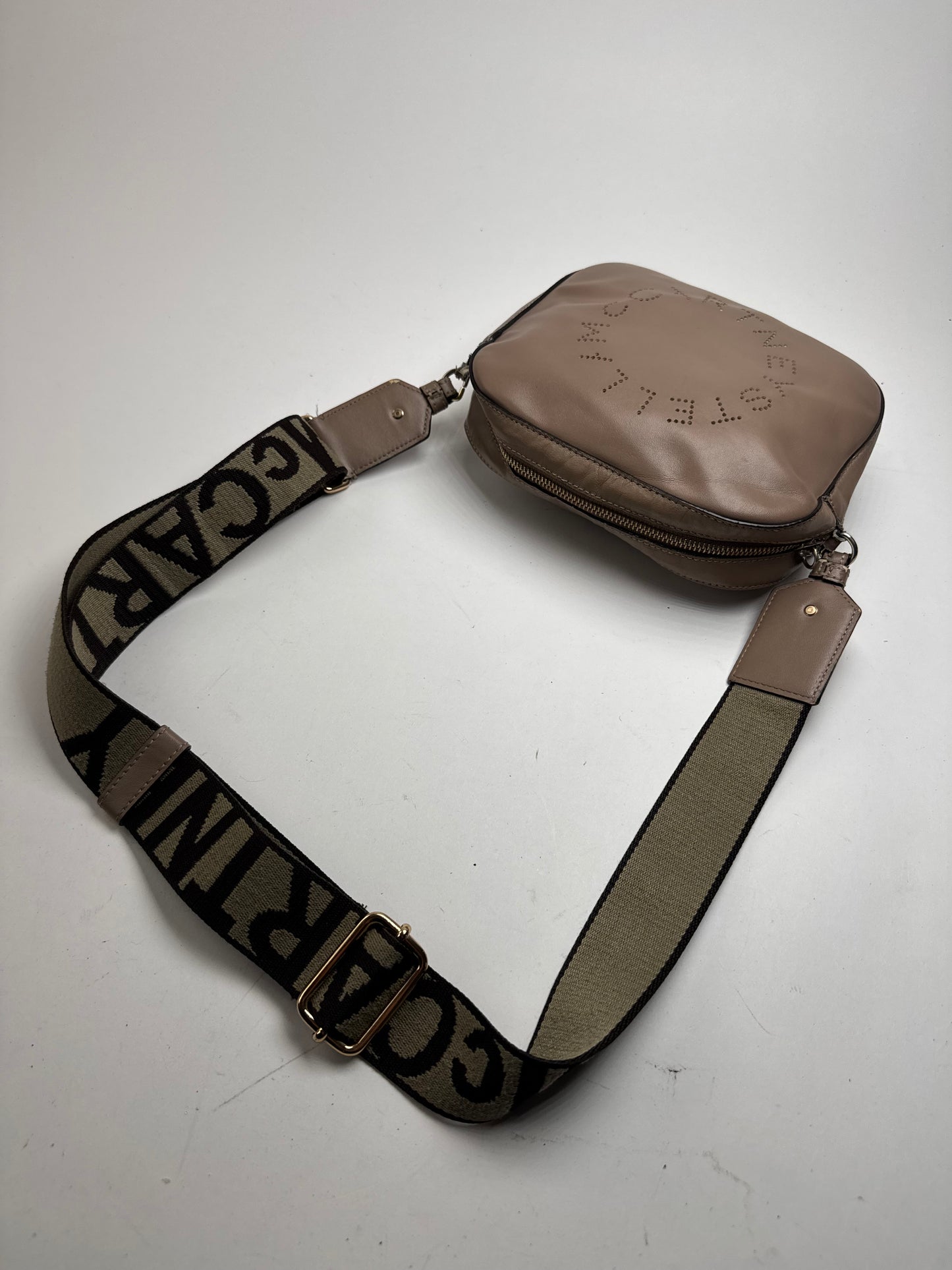 Sac vintage Stella Mc Cartney en cuir végétalien avec logo beige marron