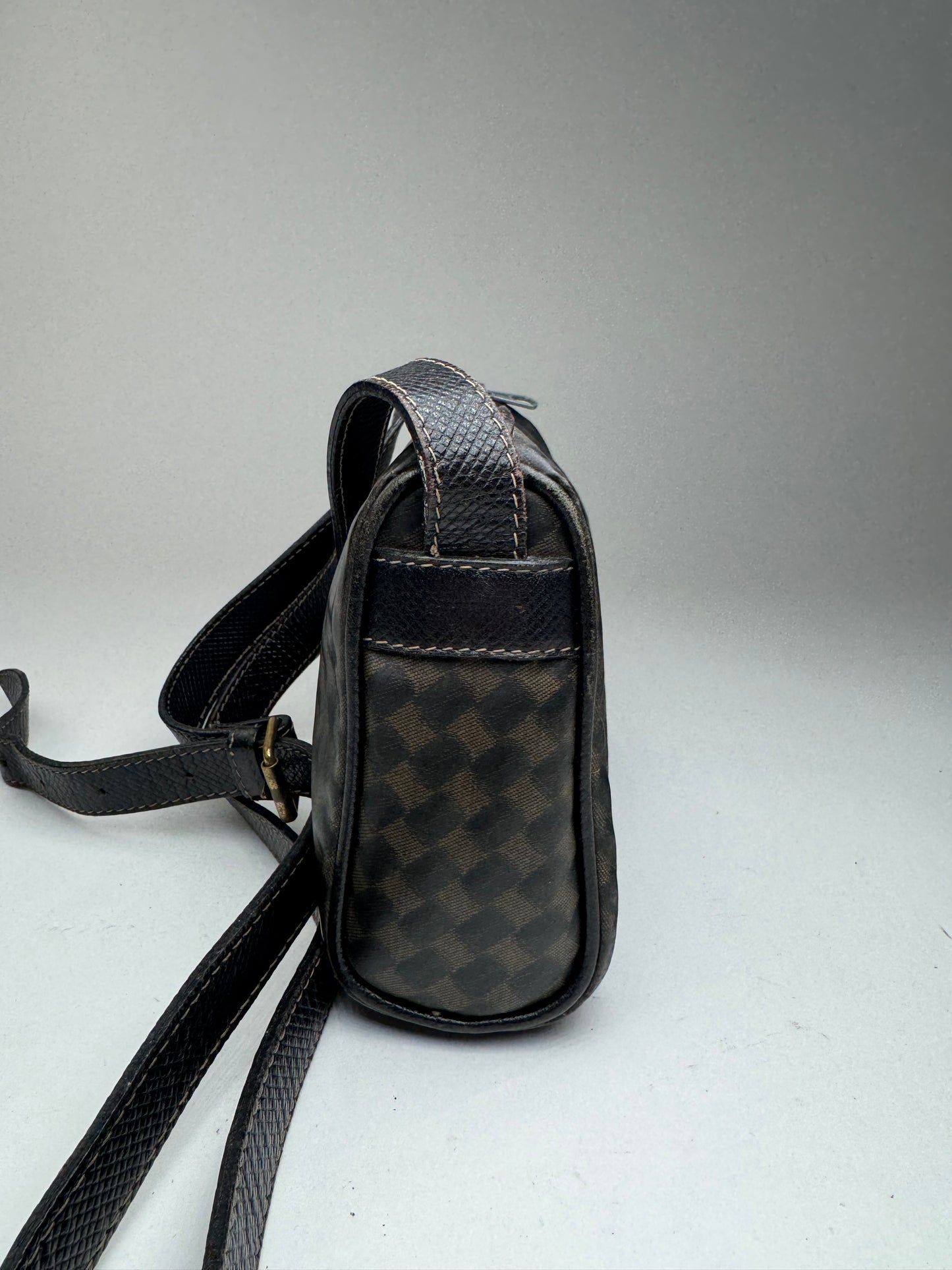 Sac vintage en cuir Bottega Veneta marron noir