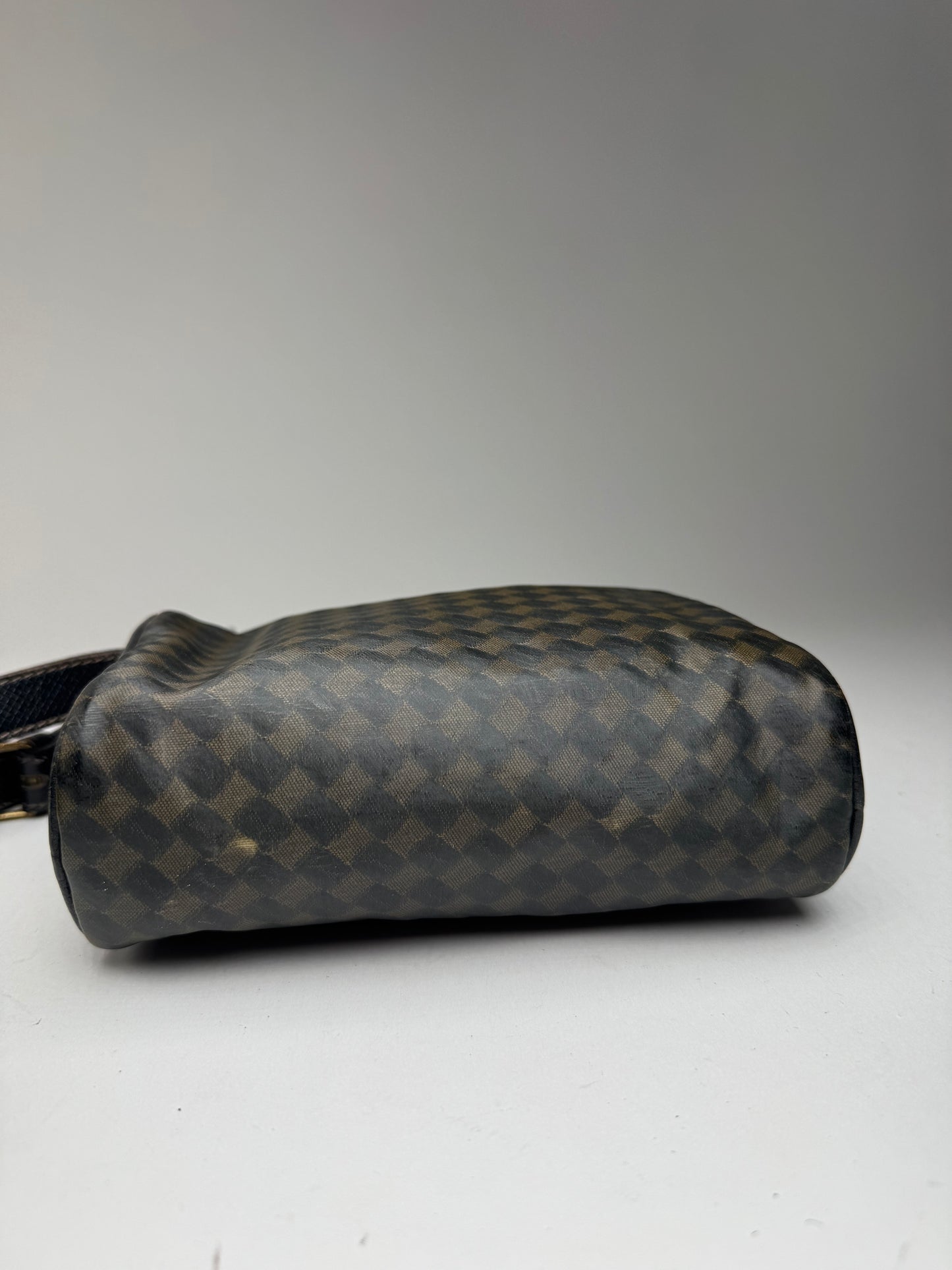 Sac vintage en cuir Bottega Veneta marron noir