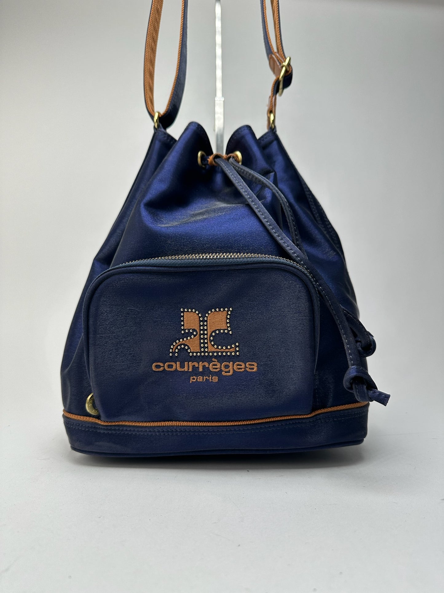 Sac seau vintage en cuir Courreges Paris bleu marine