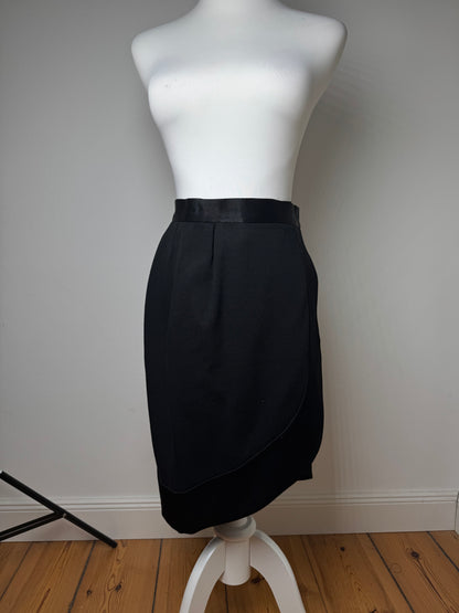 Vintage Yves Saint Laurent Skirt M black