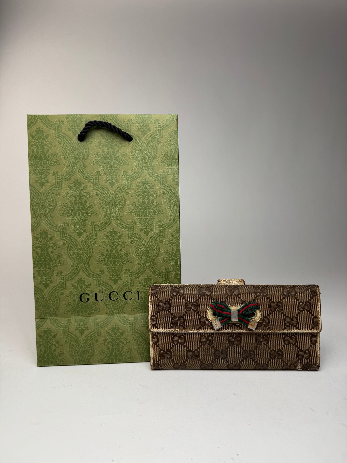 Vintage Gucci Monogram Leather monogram wallet beige white