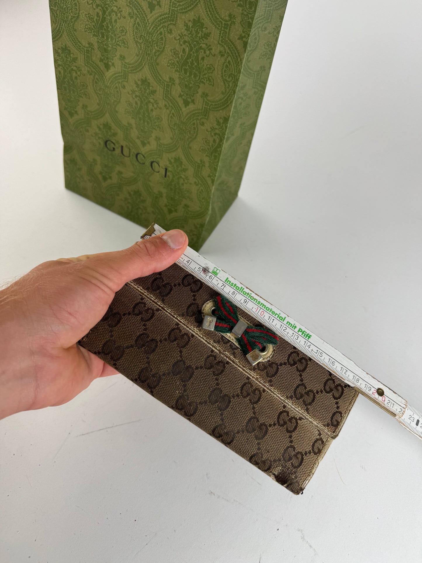 Vintage Gucci Monogram Leather monogram wallet beige white