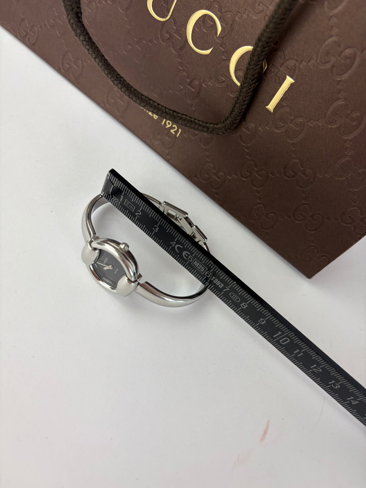 Vintage Gucci Stainless Steel Bracelet Watch Black Dial