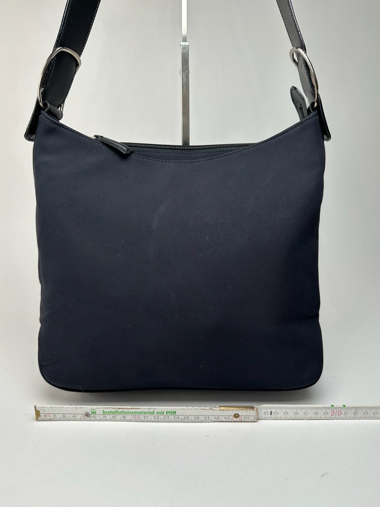 Sac en toile Ferragamo vintage noir