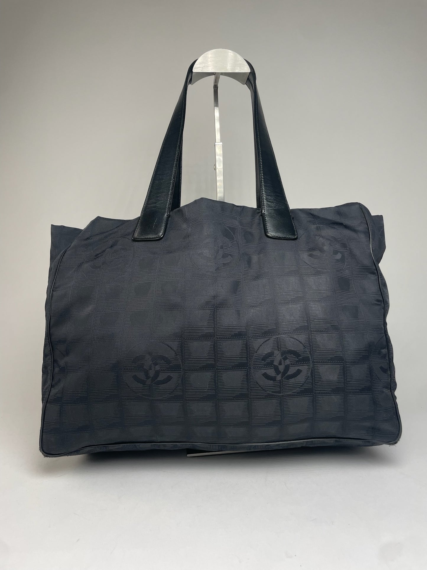 Vintage Chanel New Travel Line Tote bag Black