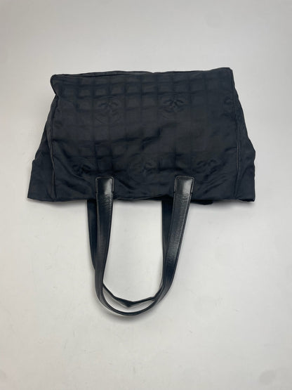 Vintage Chanel New Travel Line Tote bag Black