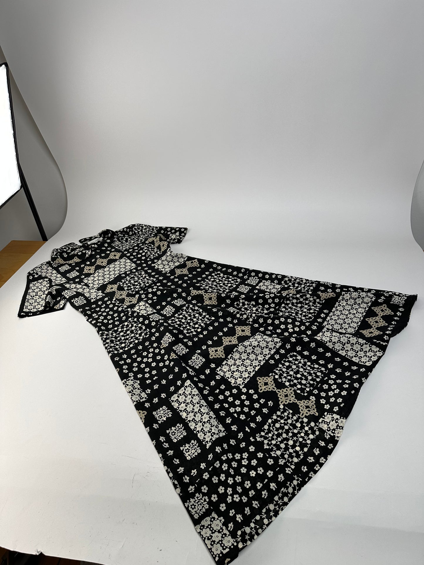 Vintage Chloe Silk Blend Floral Dress Black Cream