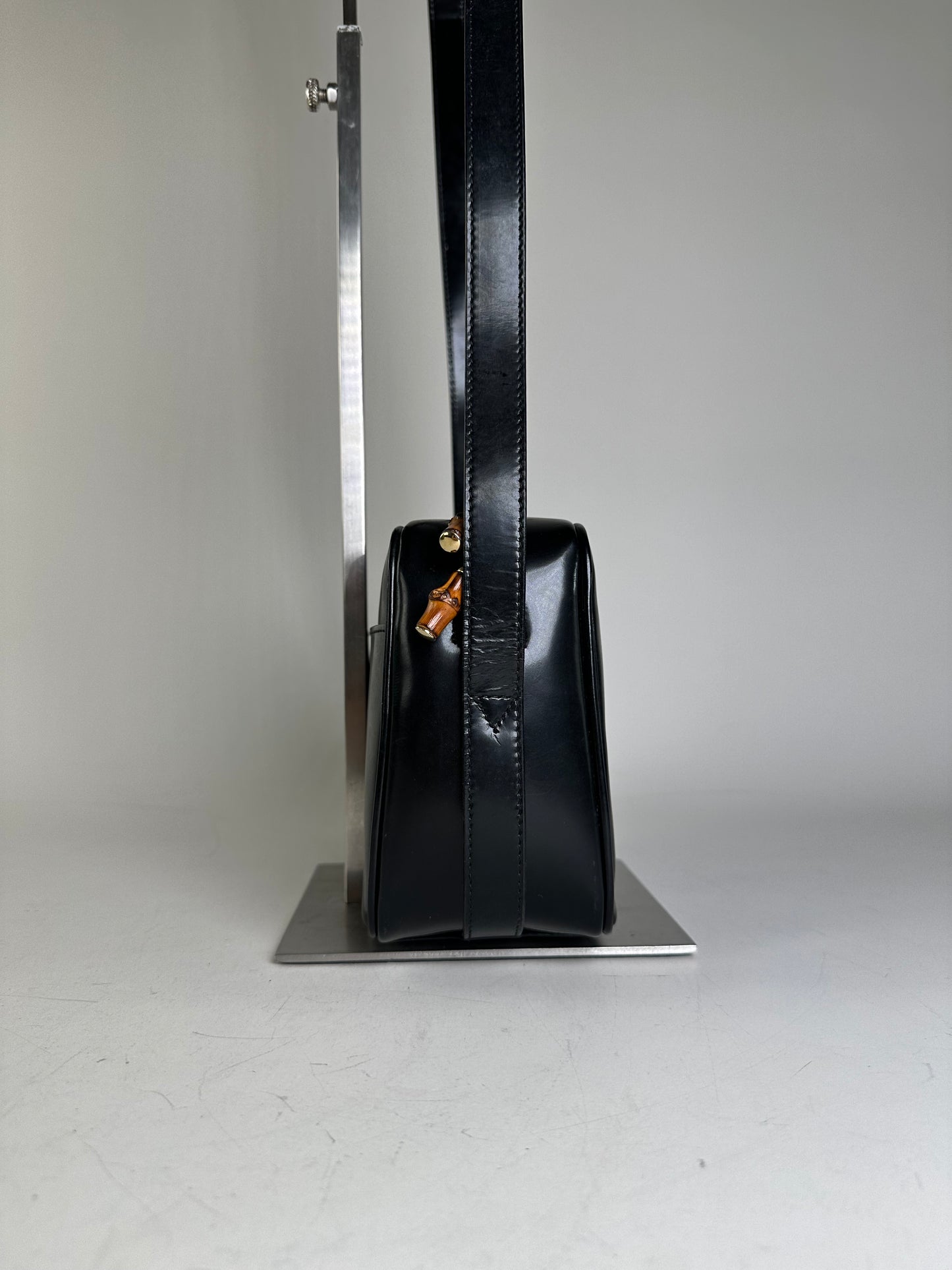 Vintage Gucci Leather Crossbody Bag Black Gold