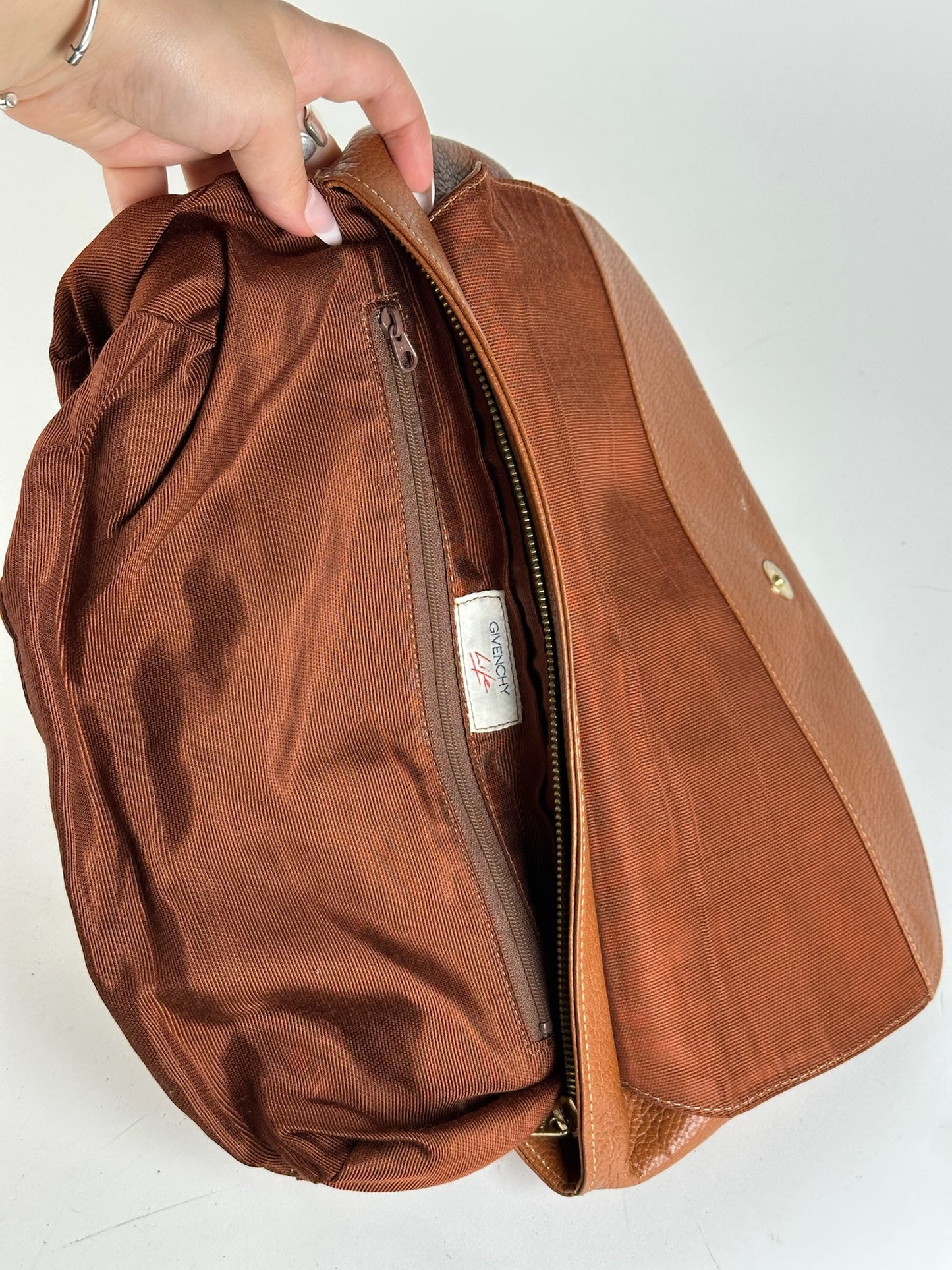 Pochette vintage en cuir marron Givenchy