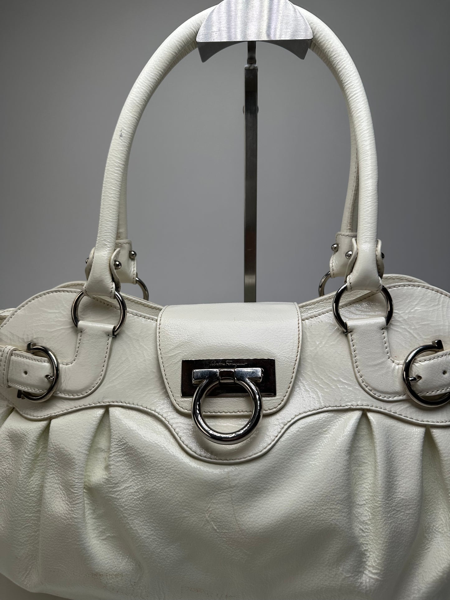 Vintage Ferragamo Grained Leather Shoulder Bag White Silver