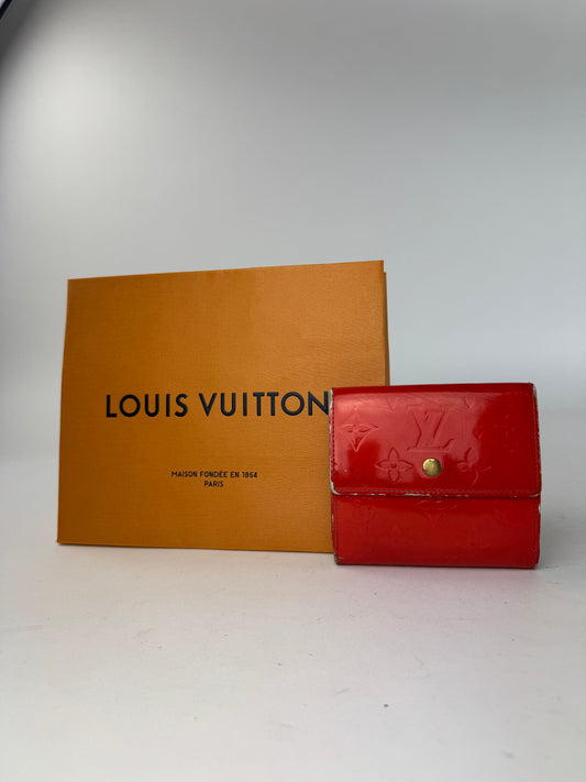 Vintage Louis Vuitton Vernis Leather Wallet red