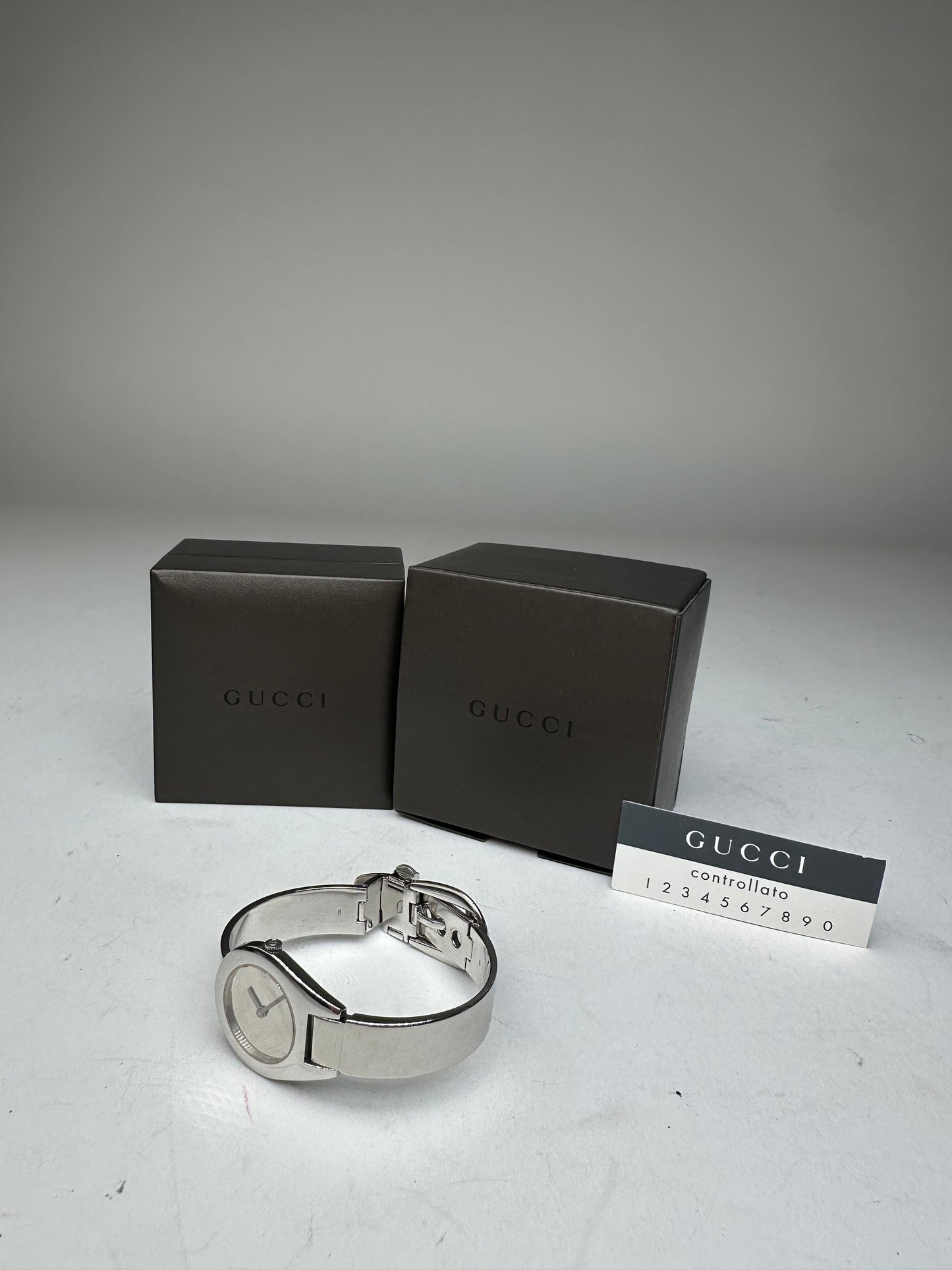 Vintage Gucci Steel Quartz Watch Silver