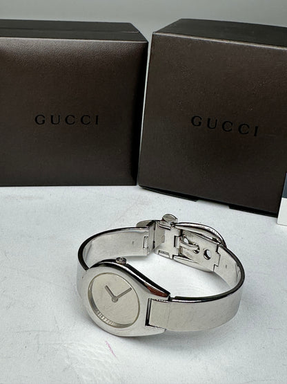 Vintage Gucci Steel Quartz Watch Silver