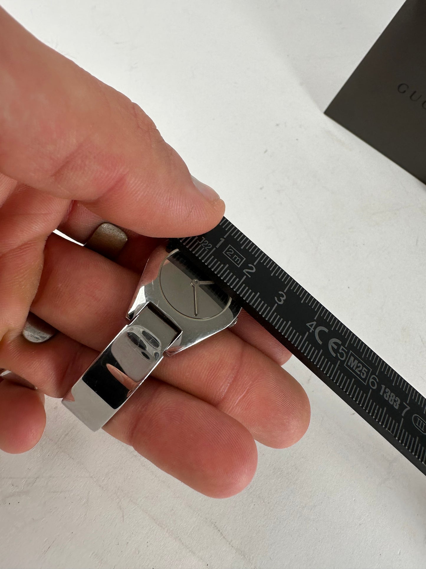 Vintage Gucci Steel Quartz Watch Silver