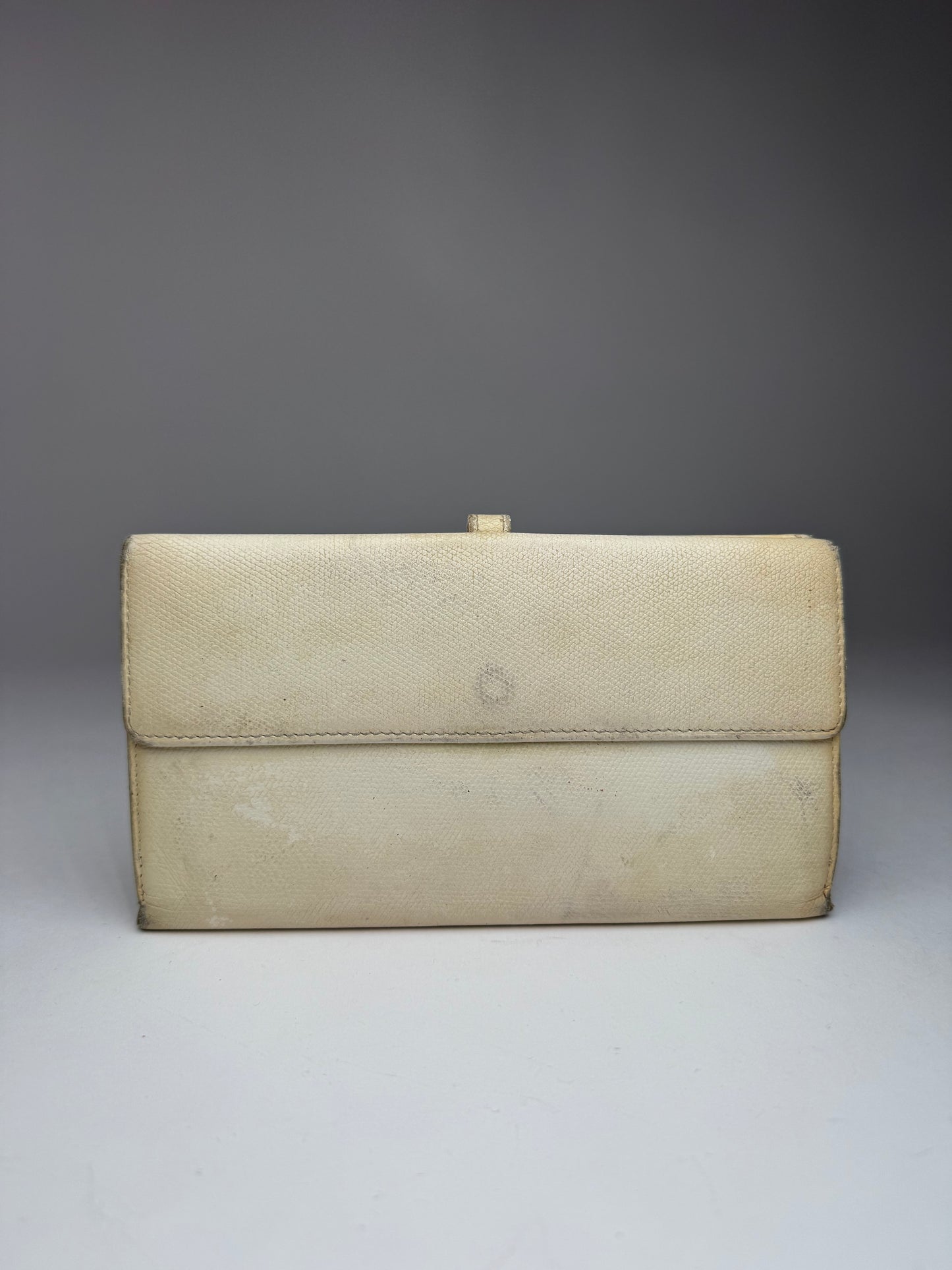 Vintage Chanel Leather Wallet White