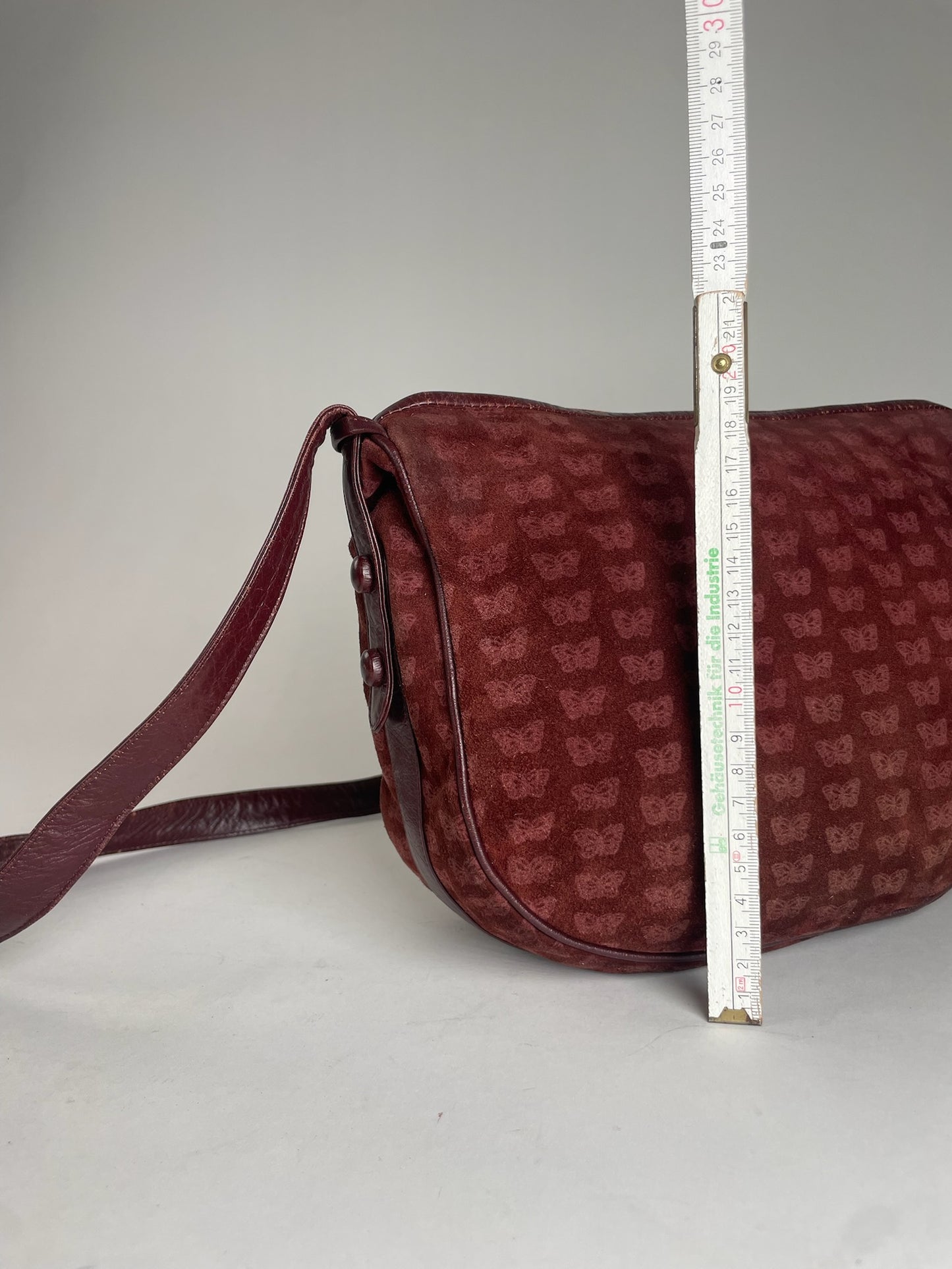 Vintage Bottega Veneta Butterfly Monogram Suede Shoulder Bag Red