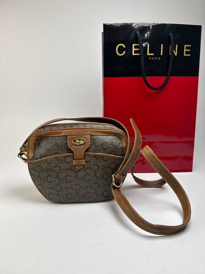 Sac Triomphe vintage en cuir verni Macadam monogramme Céline Paris
